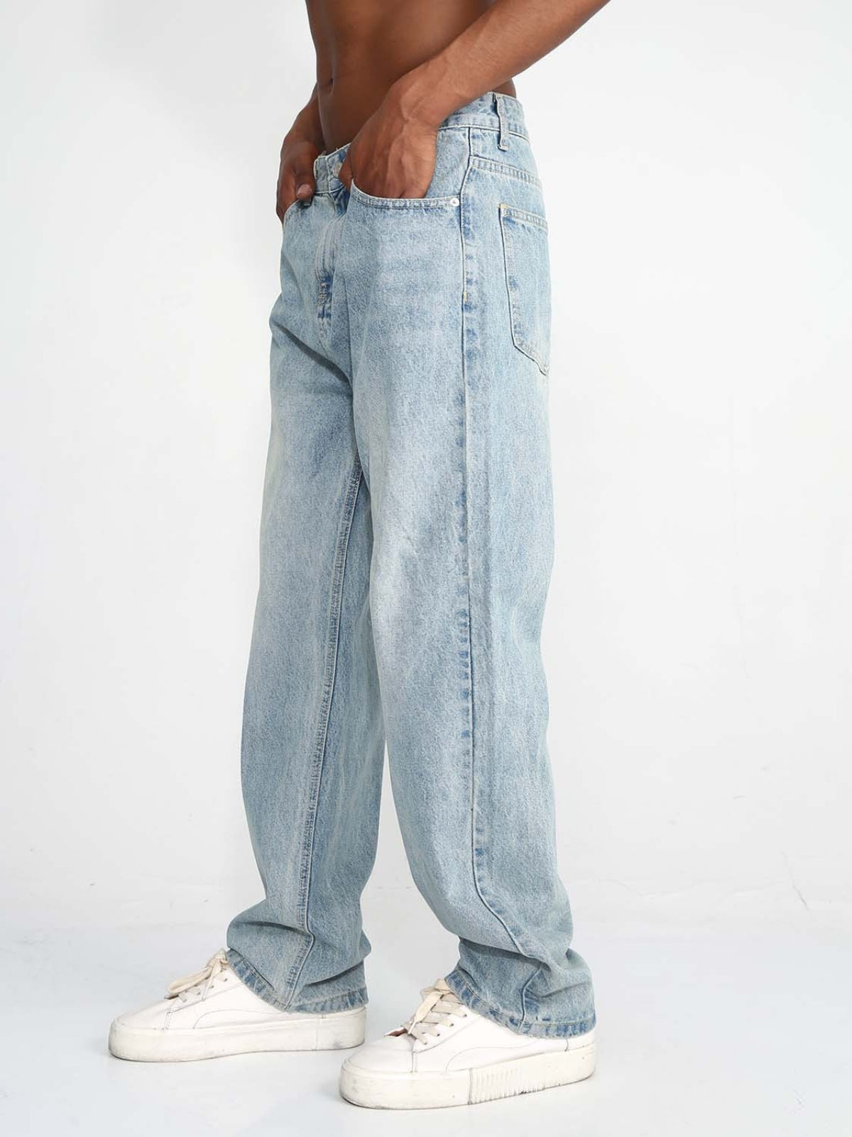 SIMPLE - Straight Basic Jeans