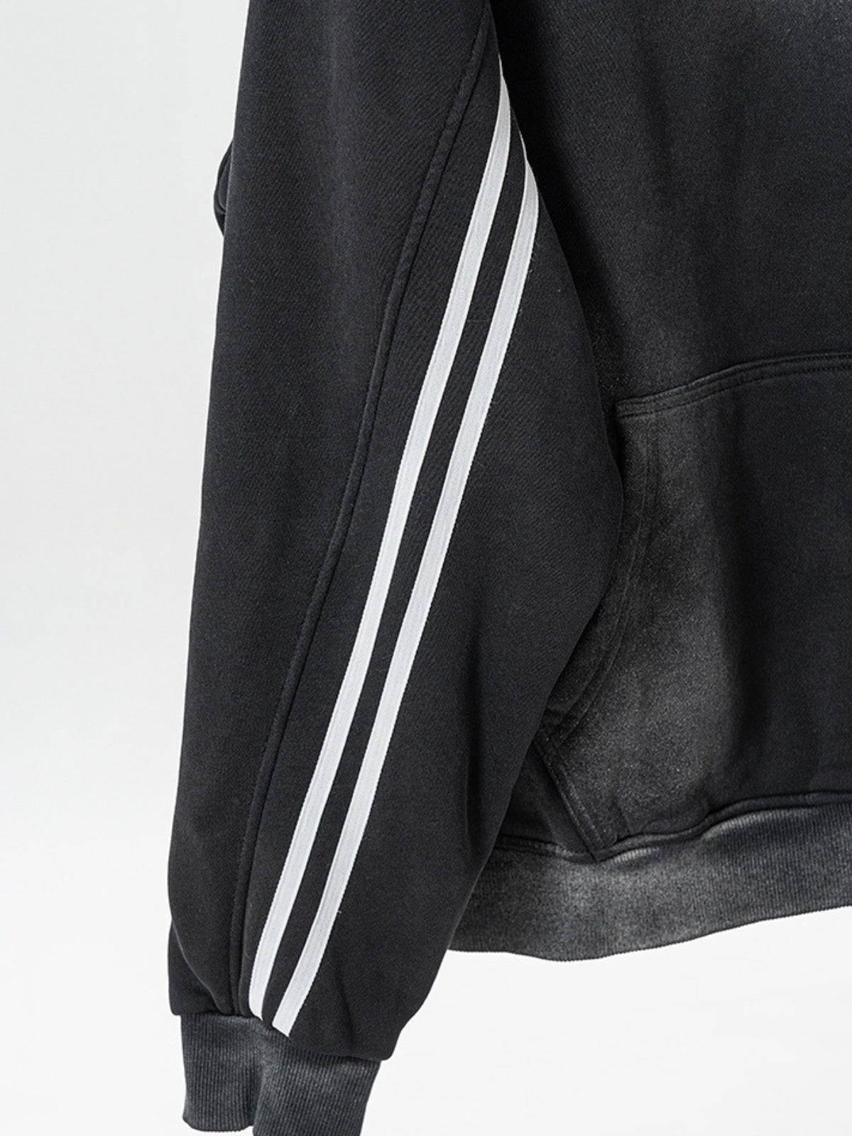 STRIPEEZ - Oversized Embroidered Zip Up Hoodie