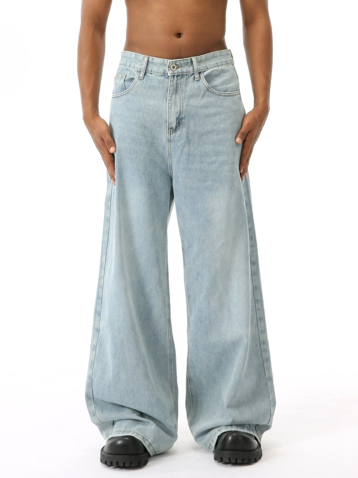 LOOSIES - Baggy Basic Jeans