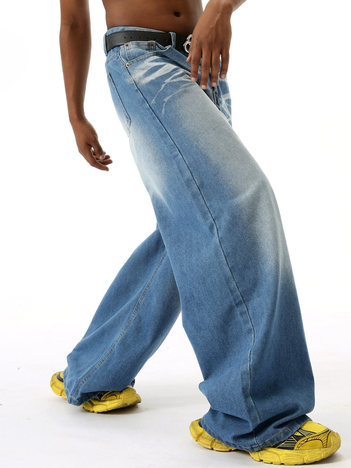 CUSTODY - Baggy Basic Jeans