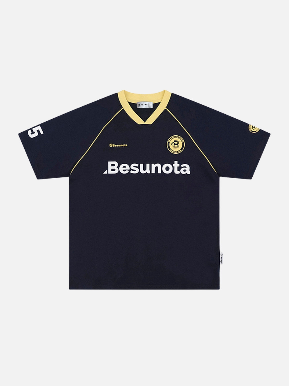 BESUNOTA - Oversized Graphic Jersey T-Shirt