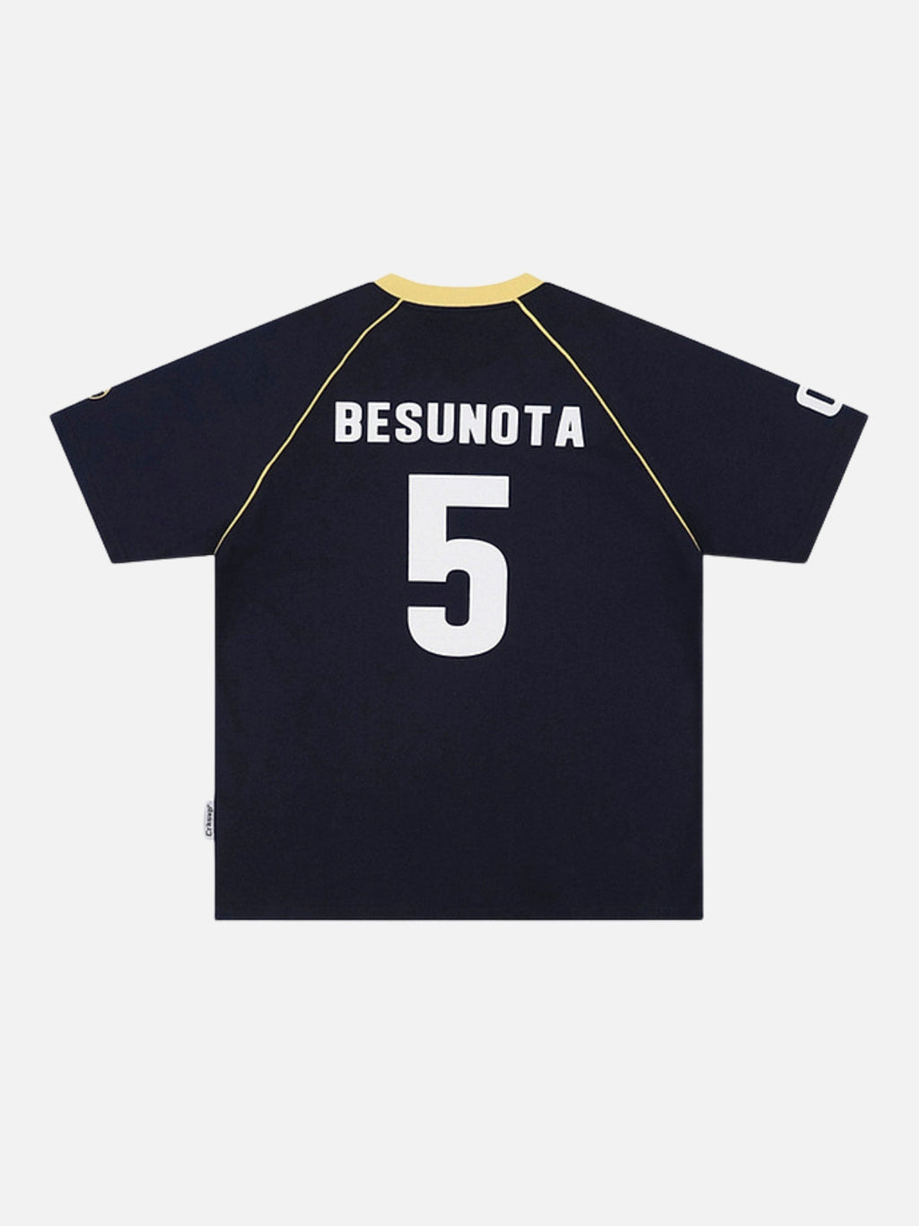 BESUNOTA - Oversized Graphic Jersey T-Shirt