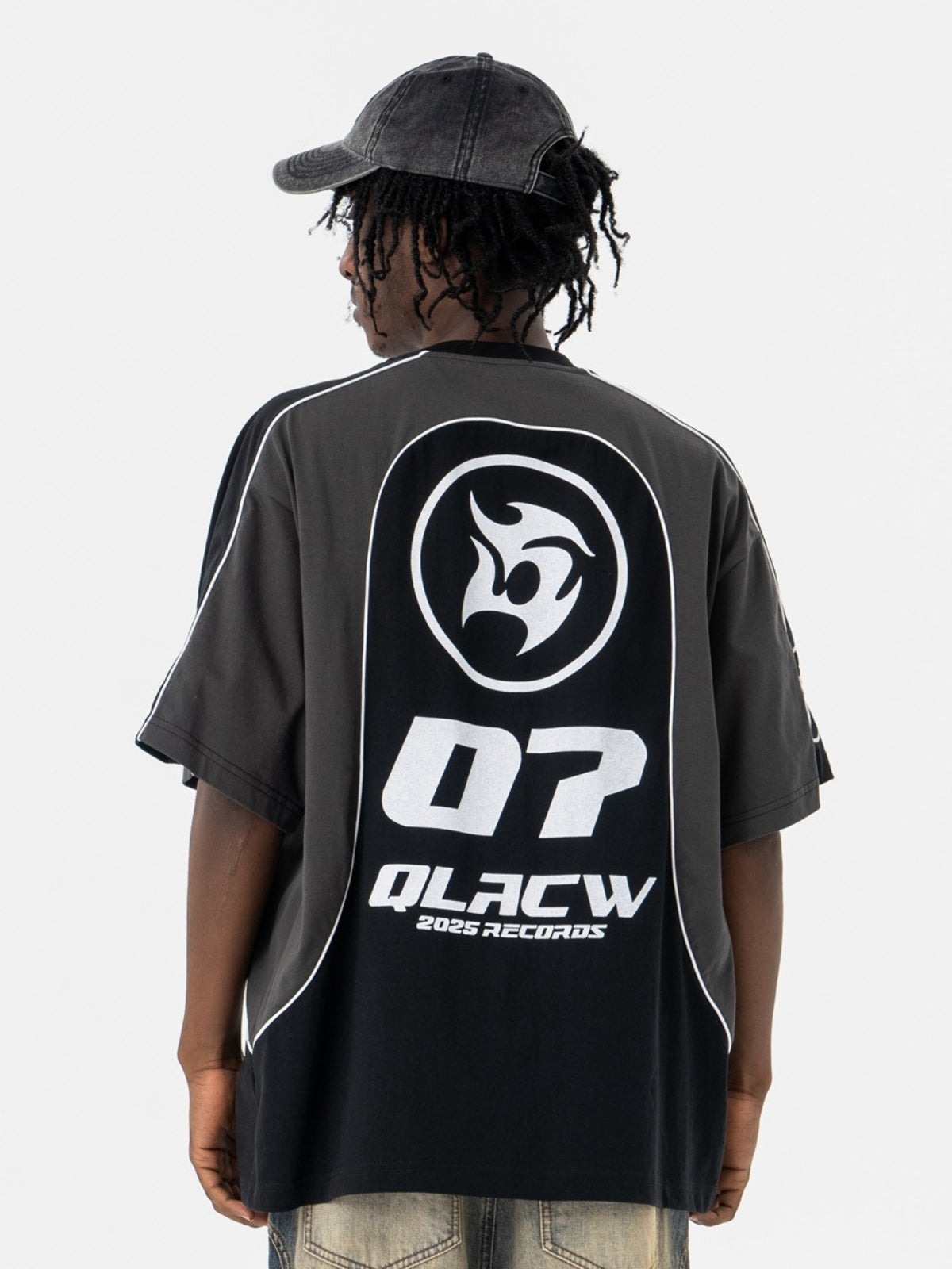 QLACW - Oversized Print T-Shirt