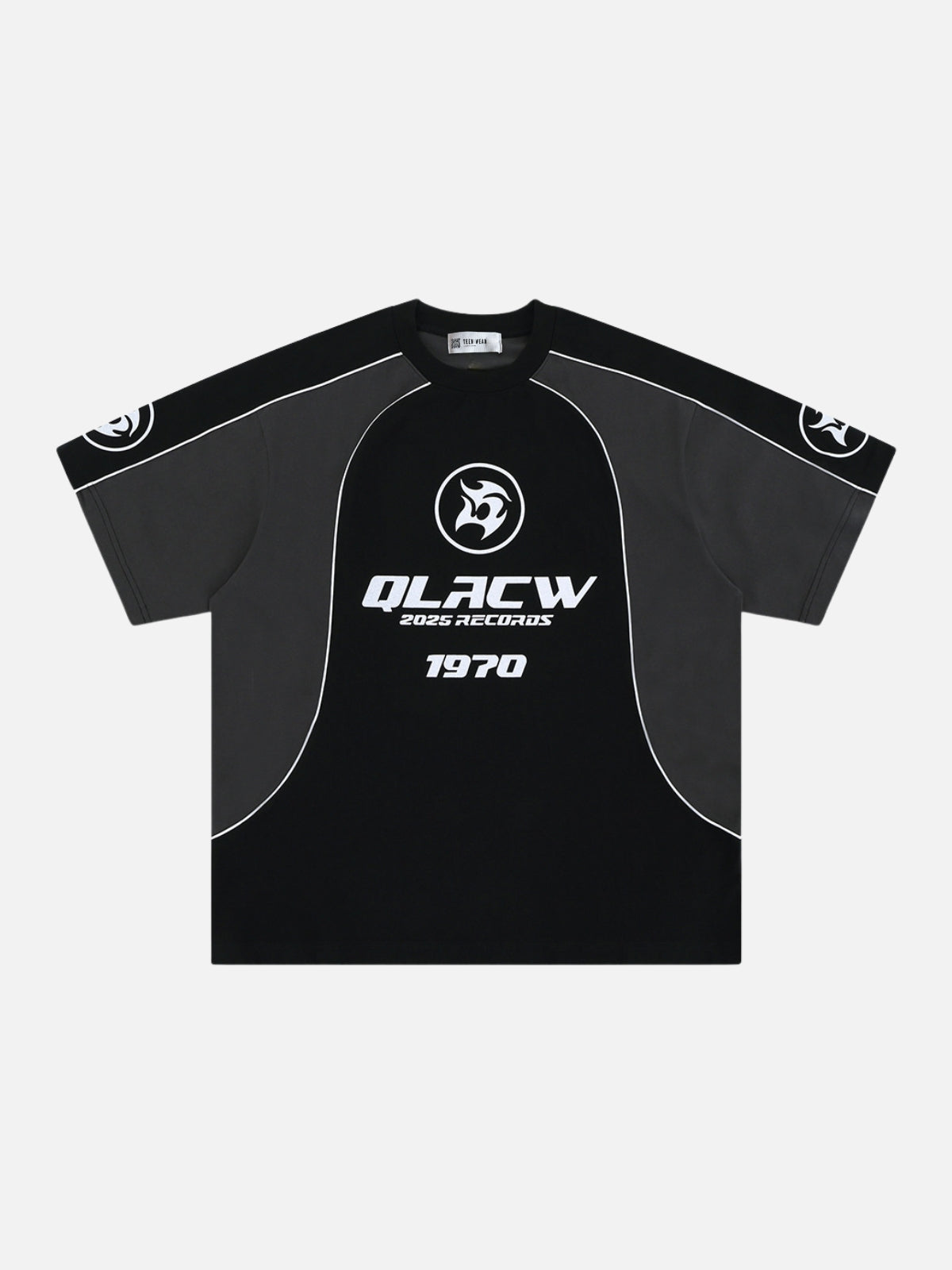 QLACW - Oversized Print T-Shirt
