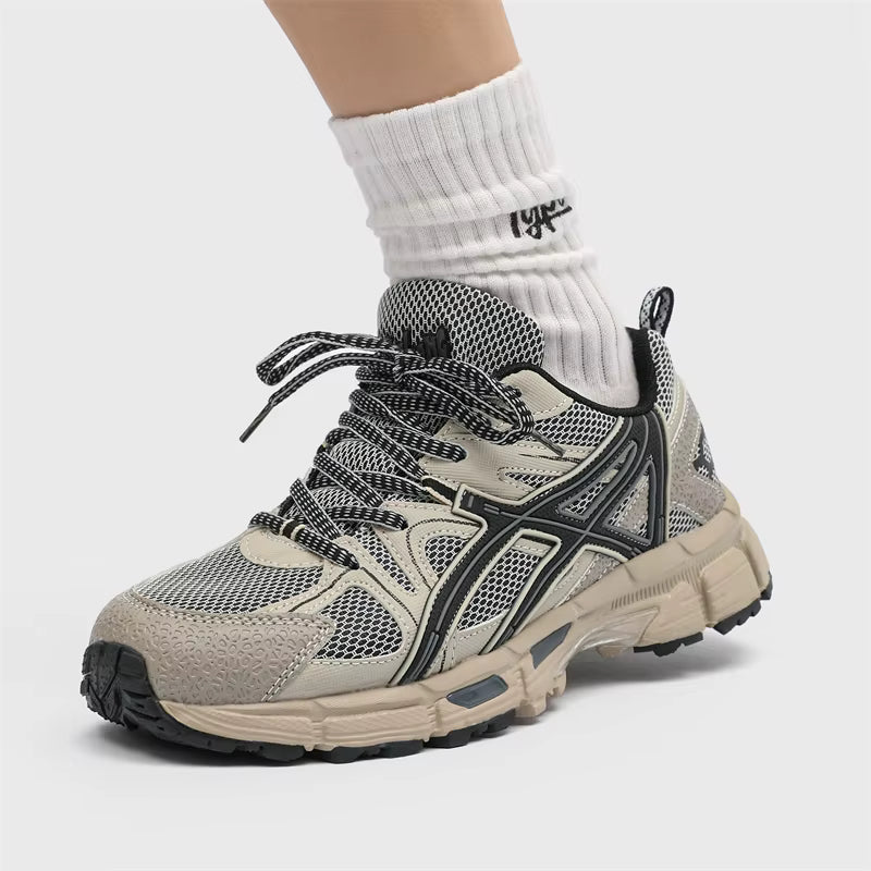 Travo Sneakers